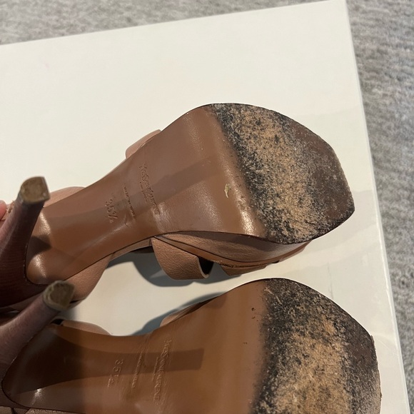 Saint Laurent Tribute Sandal 35.5